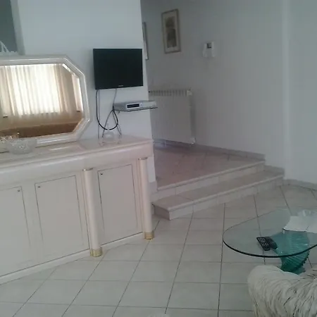 Nada Apartment *